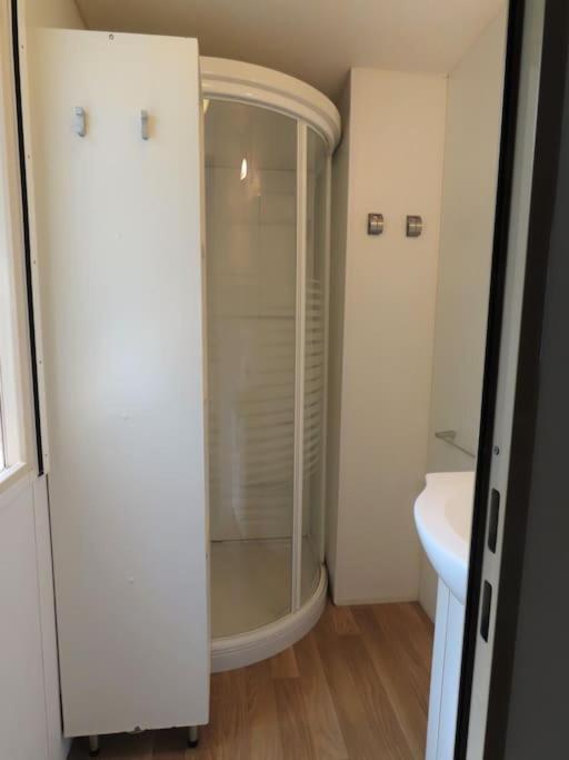 Mobile Home 6-Pers Camping Lei Suves-Cotes D'Azur-Including Airco Roquebrune-sur Argens Kültér fotó